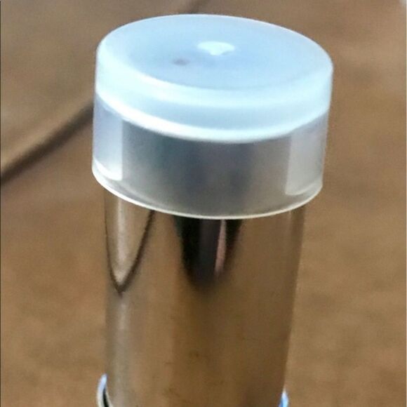 Calvin Klein Lipstick in Suede made in Italy - Picture 2 of 4